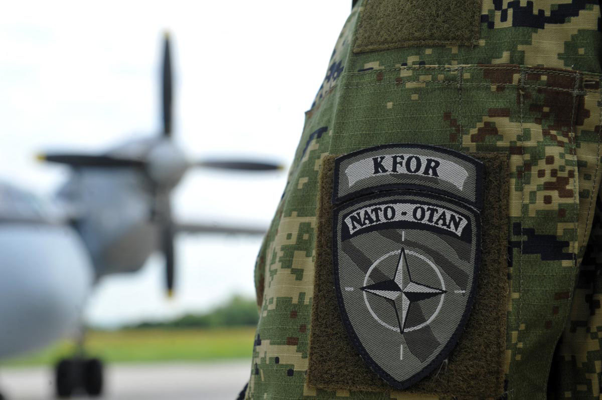 Gjermania po shqyrton dërgimin e trupave shtesë në Kosovë