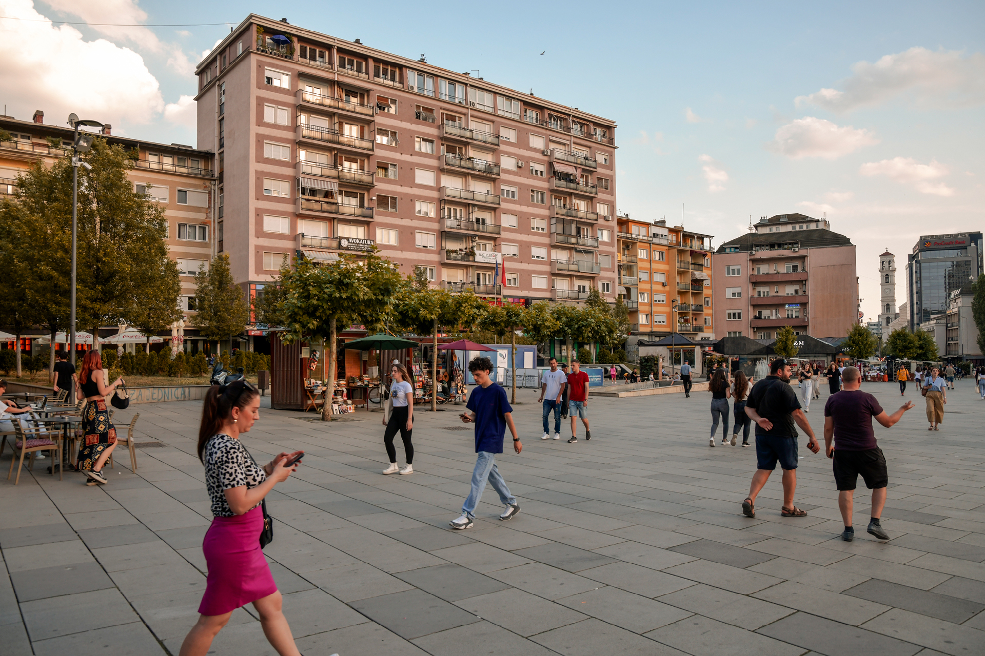 57% e kosovarëve duan të jetojnë dhe punojnë jashtë vendit, të parët në rajon