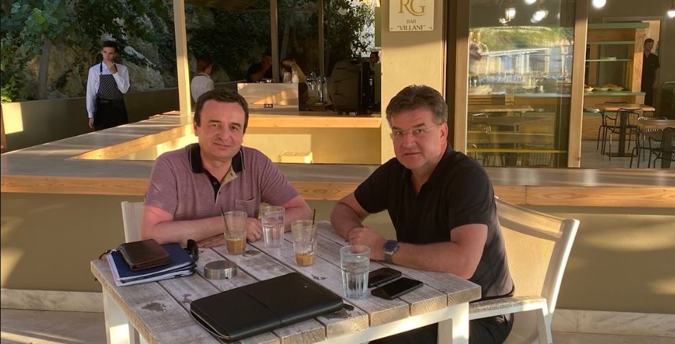 Lajçaku jep detaje për takimin me Kurtin në Greqi