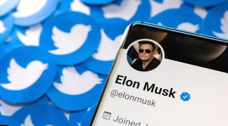 Twitter humbet gati gjysmën e të ardhurave nga reklamat që nga marrja e Elon Musk
