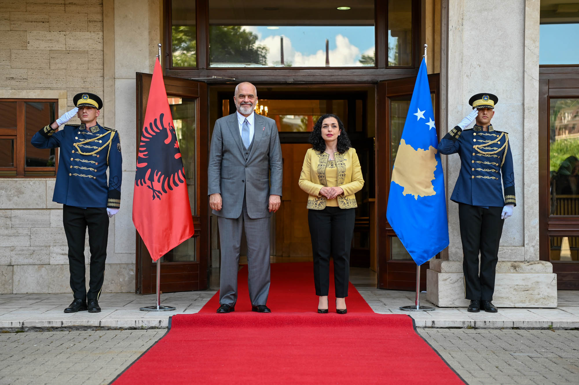 Osmani për takimin me Ramën: Diskutuam për Procesin e Berlinit dhe Samitin e NATO-së