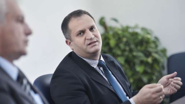 Ish-kryetarit të Komunës së Prishtinës, Shpend Ahmetit, i ngritet aktakuzë