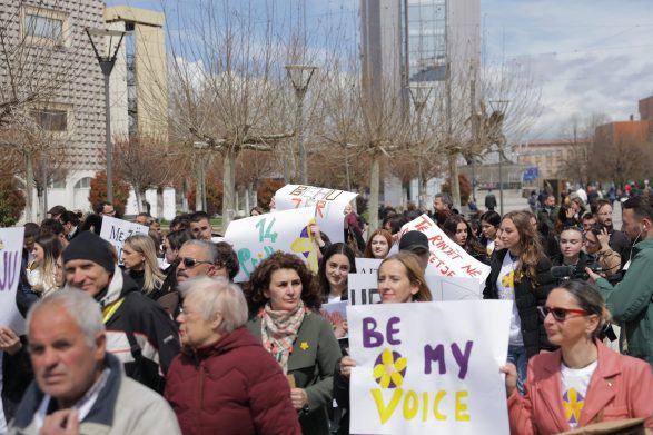 Rifillon aplikimi për njohje të statusit të viktimave të dhunës seksuale gjatë luftës në Kosovë