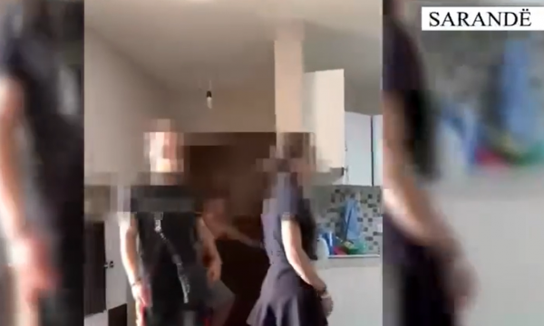 Pronari nga Kosova merr peng 6 pushuesit italianë në Sarandë: Më dëmtuan apartamentin (Video)