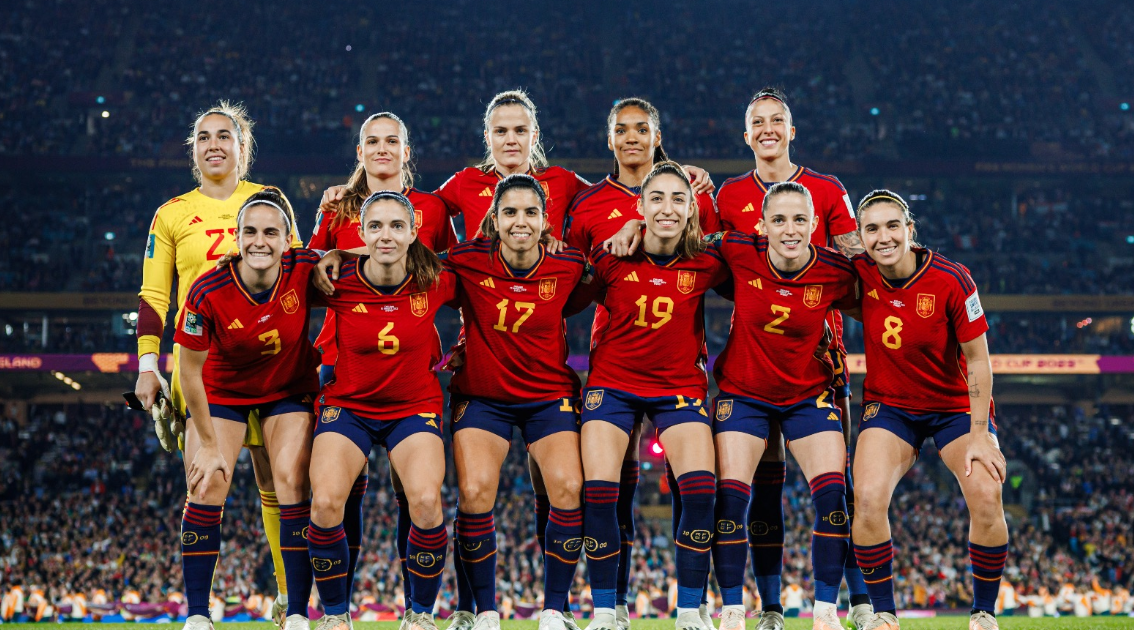 Spanja fiton Kupën e Botës në konkurrencën e femrave, mposhtin në finale Anglinë