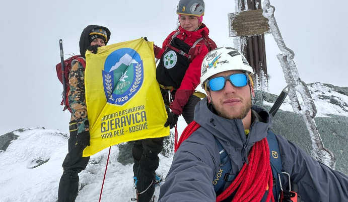 Anëtarët e Kërkim-Shpëtimit të Kosovës kanë ngjitur me sukses majën më të lartë në Austri