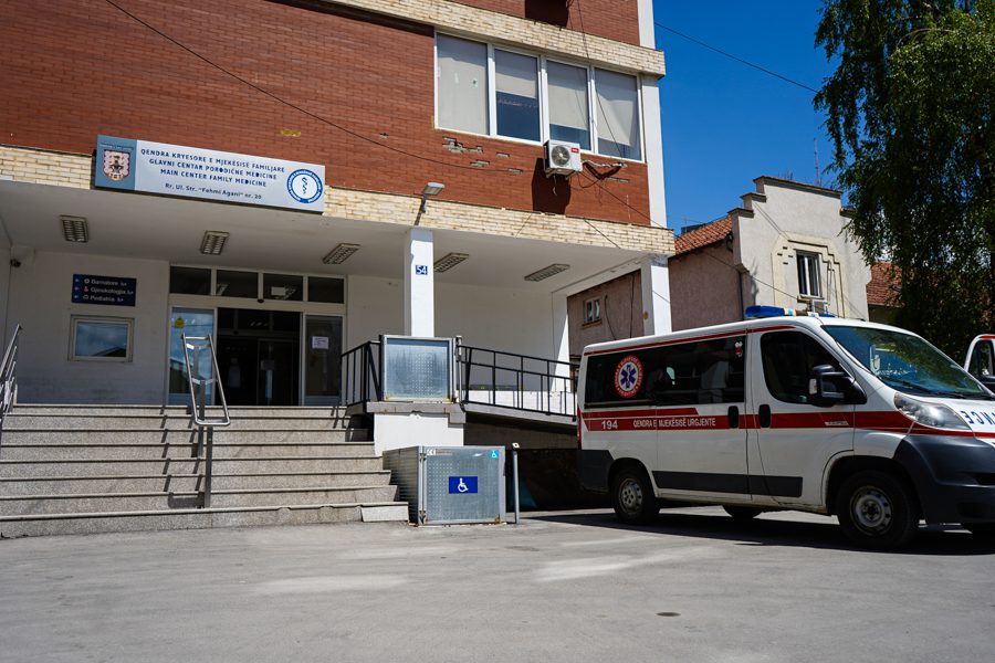 Rritet numri i pacientëve në QKMF në Prishtinë, shkak ndryshimi i temperaturave