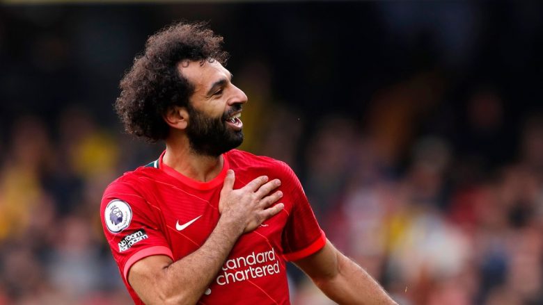 Salah ka pranuar një ofertë nga Arabia Saudite dhe është duke e menduar largimin nga Liverpool