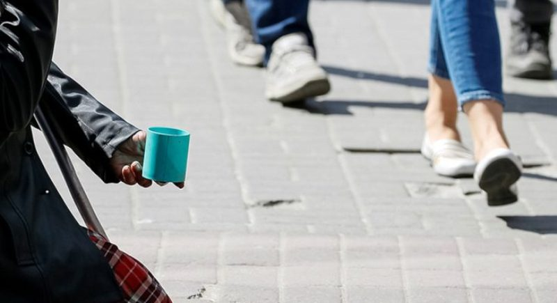 Aksioni kundër lëmoshë-kërkuesve në Prizren, mbi 20 persona depërtohen në Shqipëri