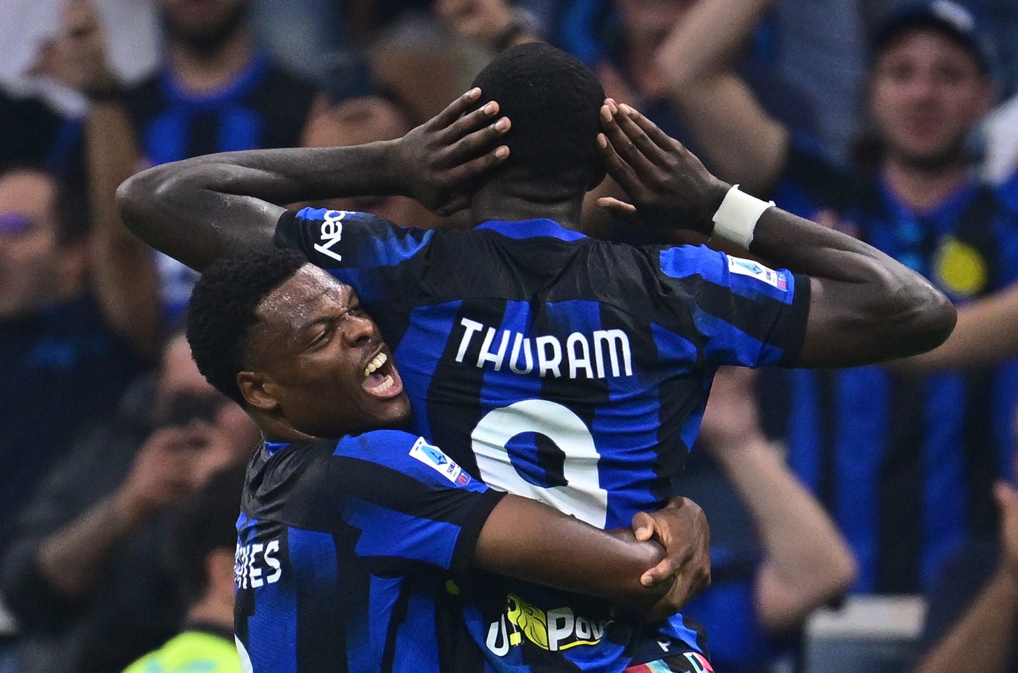 Interi e tmerron Milanin, “zikaltërit” triumfojnë bindshëm dhe marrin kryesimin në Serie A