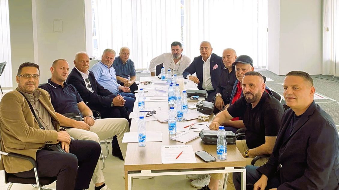 FC Prishtina njofton për ndryshimet e bërë në kryesi të klubit dhe kush i bleu aksionet e Remzi Ejupit dhe të tjerëve