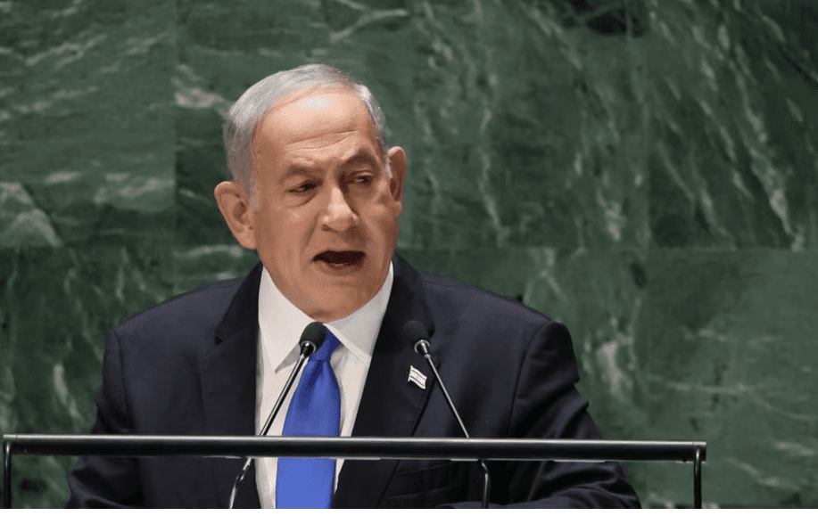 Netanyahu në OKB e kërcënon Iranin me sulm bërthamor, por tërhiqet shpejt