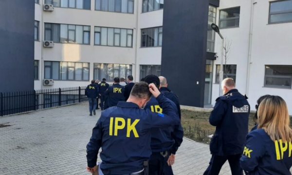 IPK arreston një zyrtar policor dhe suspendon dy eprorë të Policisë në Dragash