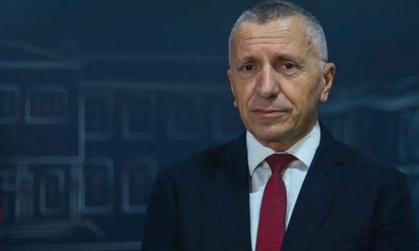 Kamberi: Në Serbi kërcënohen e dënohen të gjithë ata që kanë mendim ndryshe