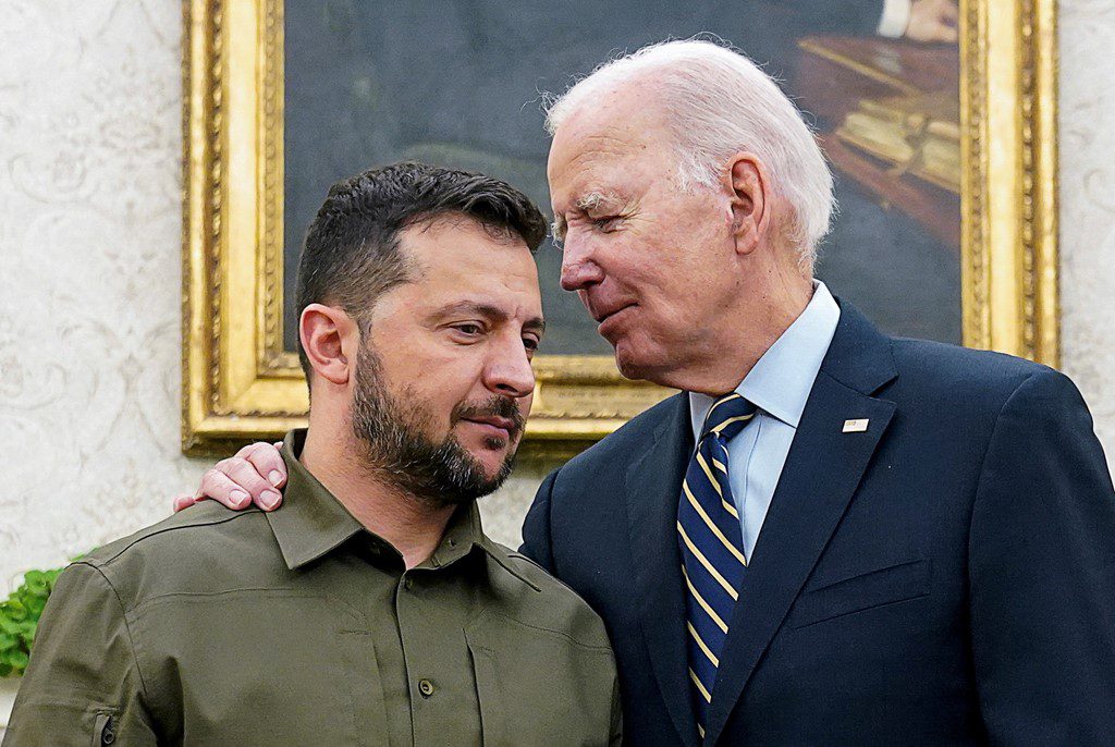 Biden miraton paketën e re të ndihmës për Ukrainën
