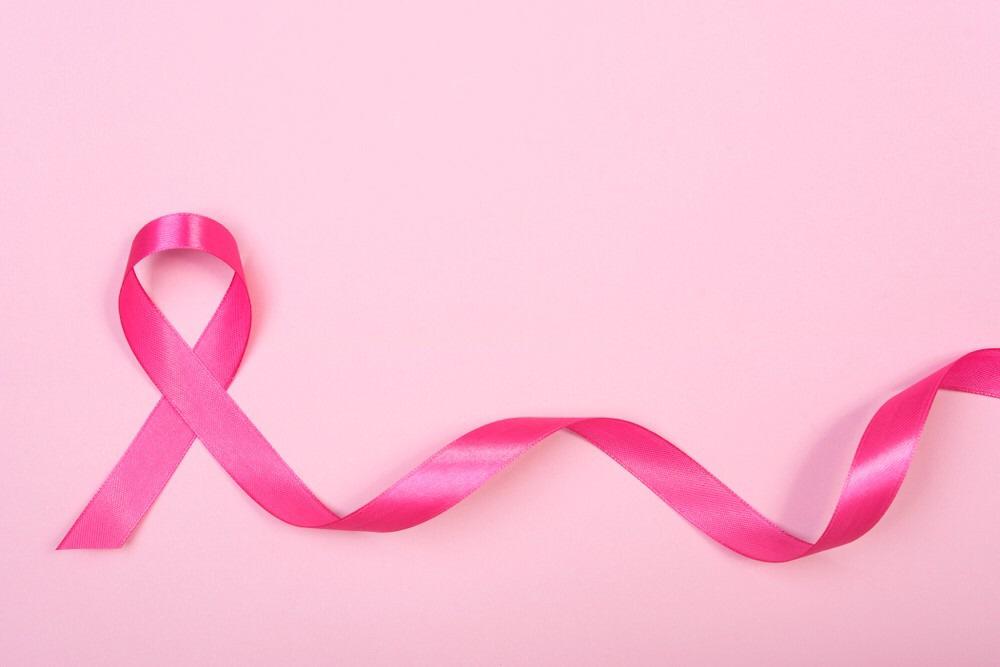 Tetori rozë: Vetëm në nëntë mujorin e parë të këtij viti mbi 300 femra diagnostikohen me kancer të gjirit në Kosovë