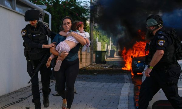 Arrin në 600 numri i izraelitëve të vrarë nga sulmet e Hamasit