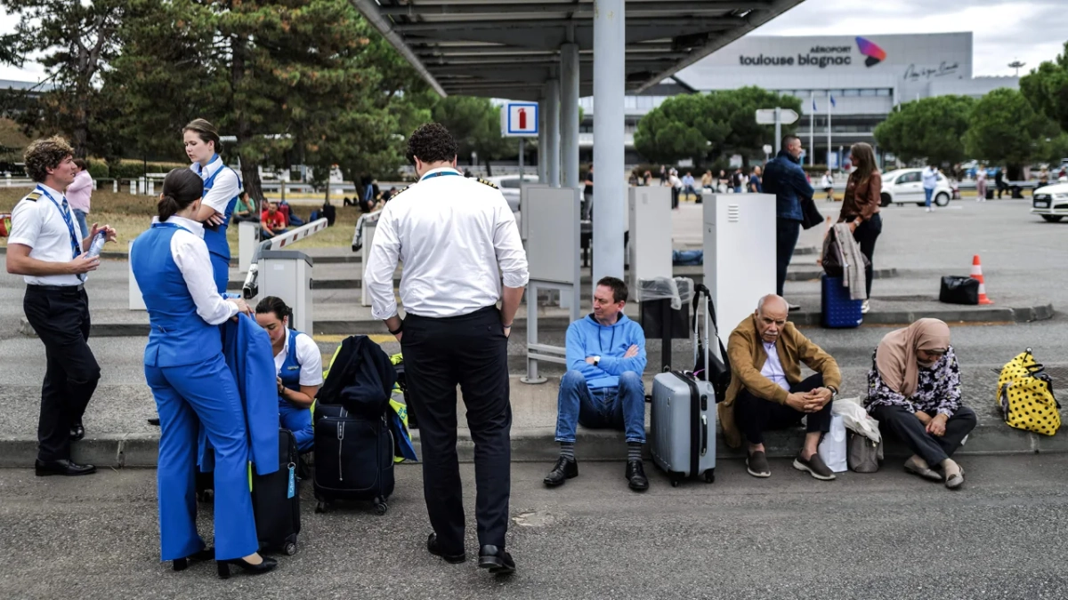 Alarm për bombë në 14 aeroporte të Francës, 8 prej tyre u evakuuan