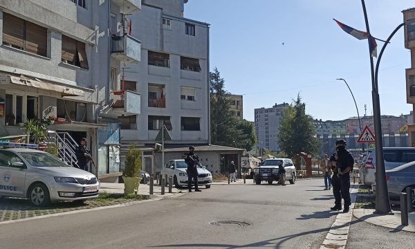 Pamje nga aksioni i Policisë së Kosovës në veri