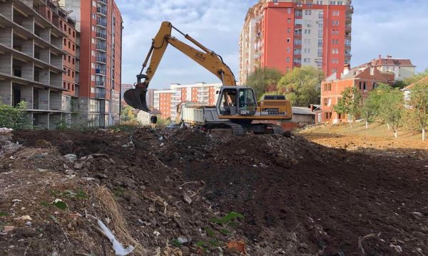 Pasi Komercialja ia bllokoi Rrugën A, Përparim Rama kthehet kah Rruga B – shpalos detaje nga intervenimi