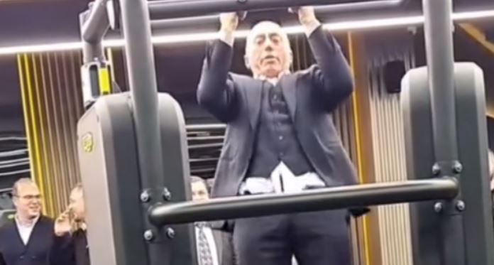 Haradinaj me kostum shkon në fitnes, dëshmon formën e lartë fizike