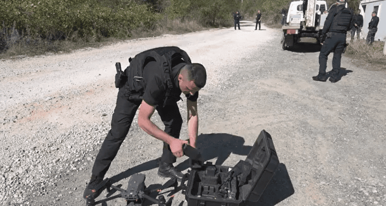 Nga toka dhe ajri, Policia e Kosovës siguron kufirin në veri (Video)