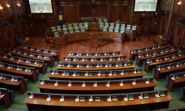 Kuvendi sot i mban dy seanca, pritet debat parlamentar në lidhje me Raportin e Komisionit Evropian për Kosovën