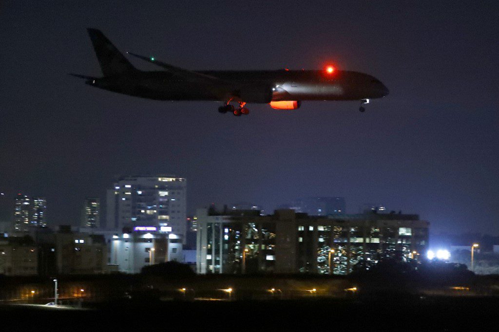 Shqipëria nis avion në Izrael për të nxjerr shqiptarët nga zona e luftës