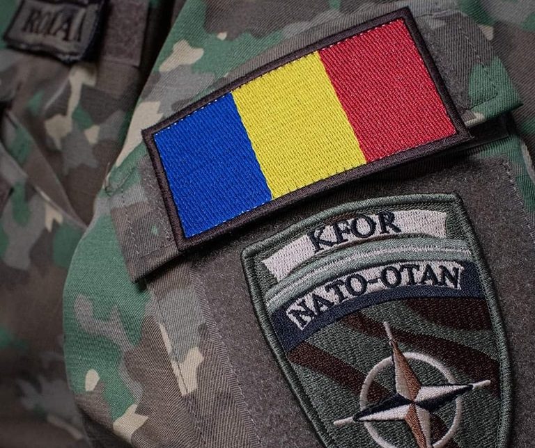 NATO konfirmon mbërritjen e mbi 130 ushtarëve rumunë në KFOR