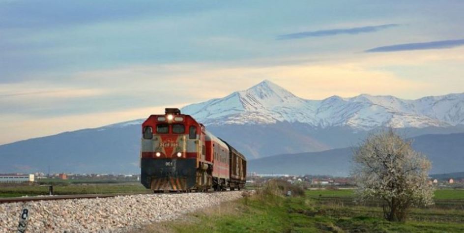 Aliu thotë se ka filluar puna për hekurudhën Prishtinë – Durrës