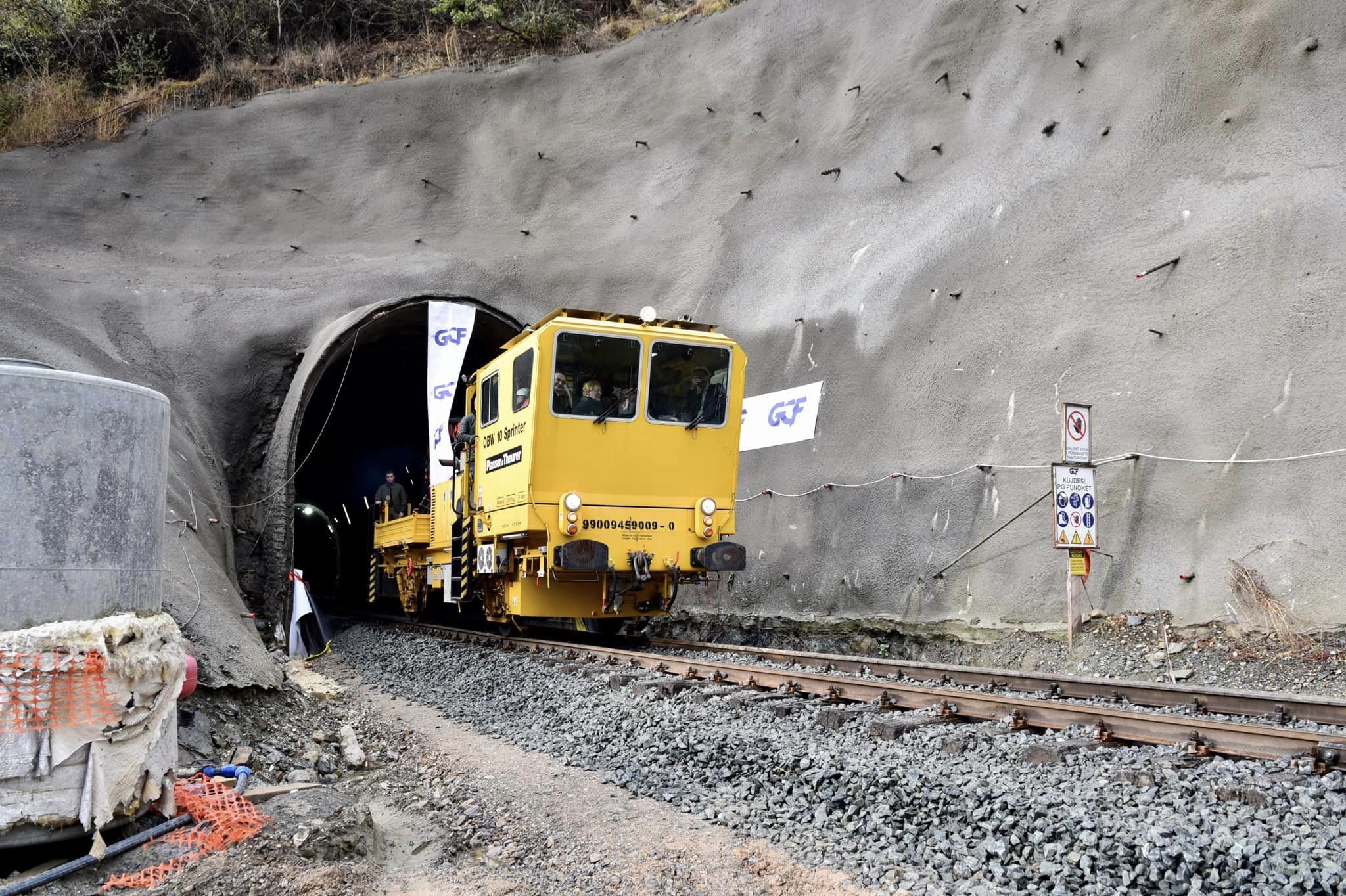 Rihapja e linjës Hani i Elezit – Fushë Kosovë, Kurti “udhëton me tren”