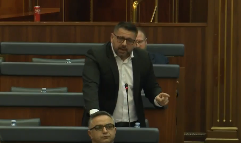 Berisha ua përmend VV-së protestat: Ni shok i jemi më thojke çka po psikasin qita fëmijë