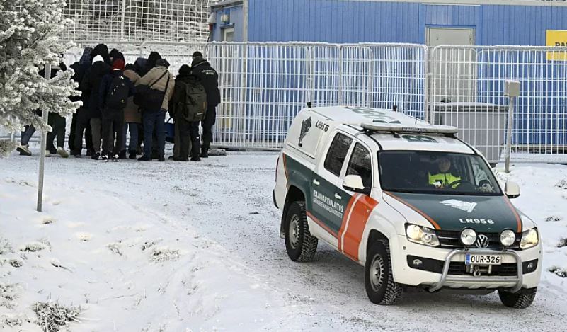 50 oficerë të tjerë do të dërgohen për të ruajtur kufirin Finlandë-Rusi