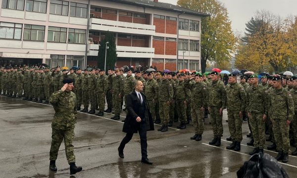 Ushtarët kroatë i bashkohen misionit të KFOR-it në Kosovë