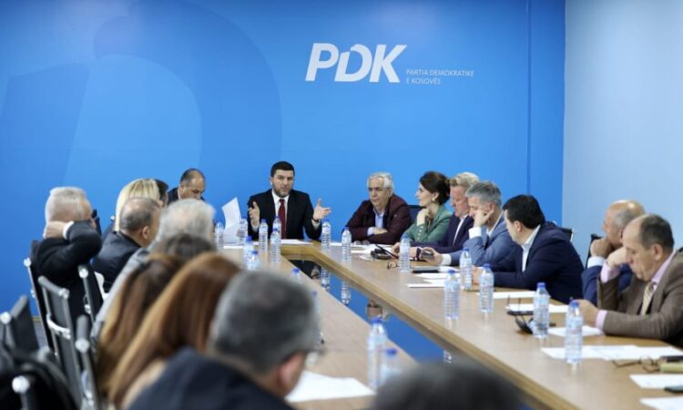 PDK: Dhomat e Specializuara të Kosovës të ndalin përndjekjen politike