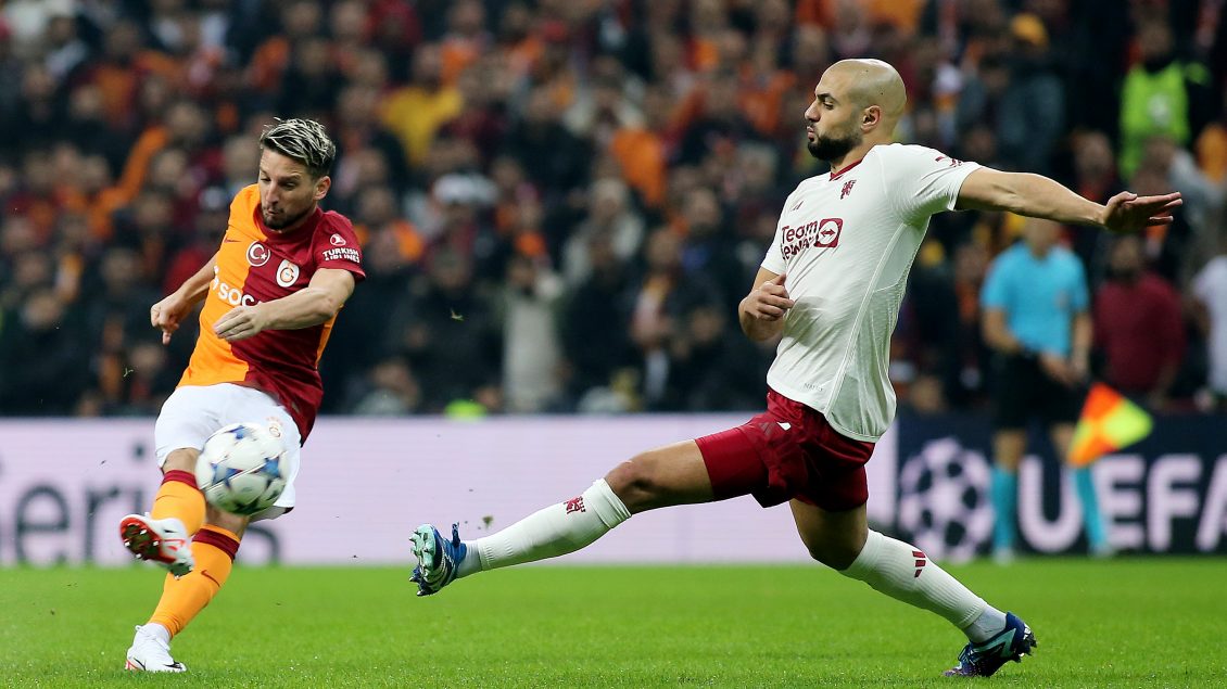 Galatasaray dhe Manchester United barazojnë në një spektakël prej gjashtë golave