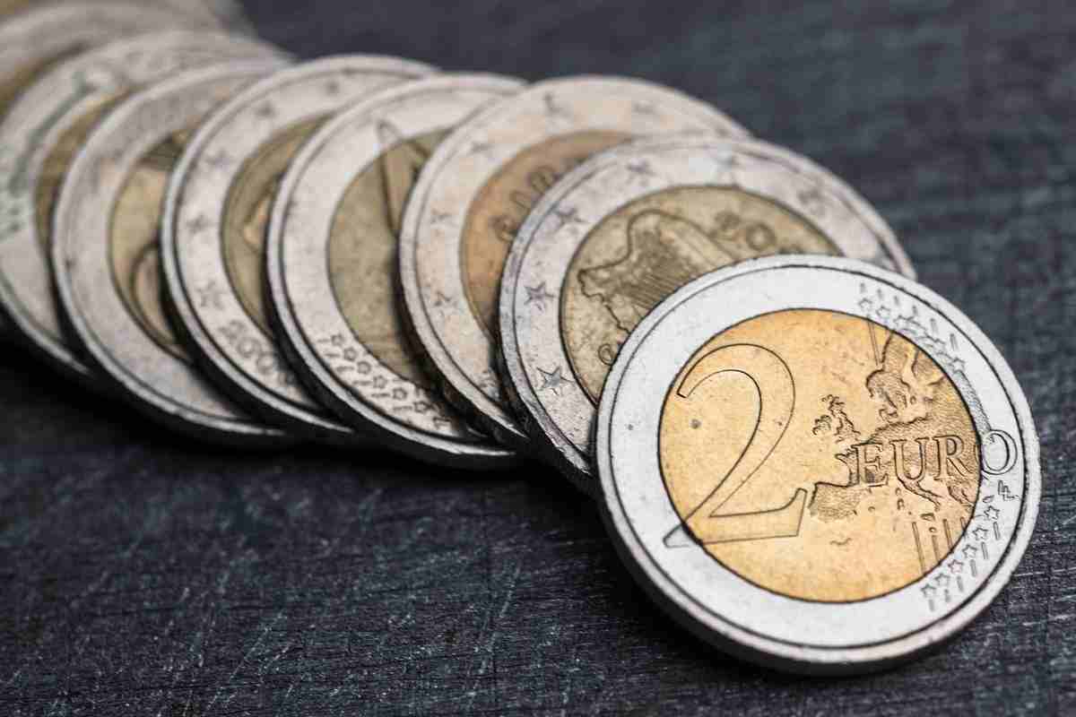 Prishtinë: Sekuestrohen monedha 2 euroshe false në vlerë mbi 300 euro