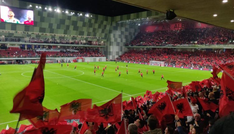Interes i jashtëzakonshëm, shiten për 1 orë biletat e ndeshjes Shqipëri – Ishujt Faroe