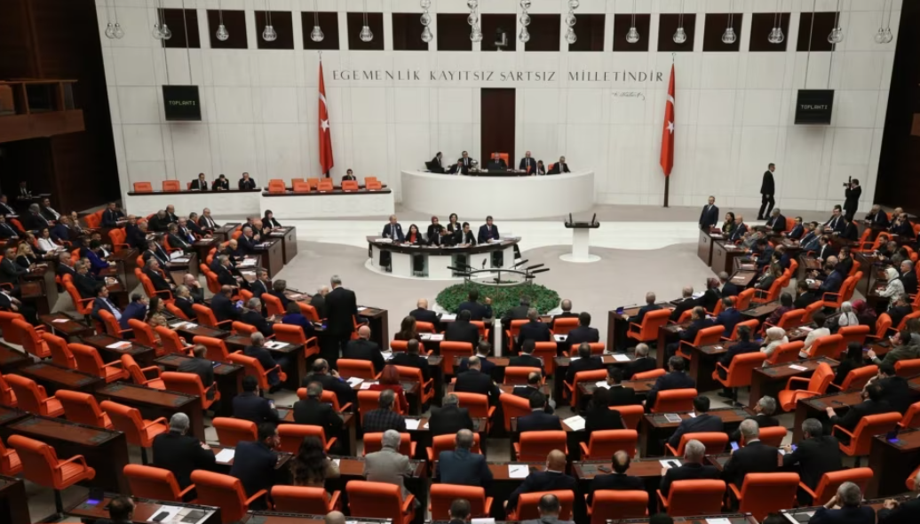 Parlamenti turk shtyn vendimin rreth anëtarësimit të Suedisë në NATO