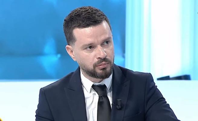 Analisti nga Tirana: Naim Murseli dyshohet se ka pasur një marrëdhënie jashtëmartesore me një burrë