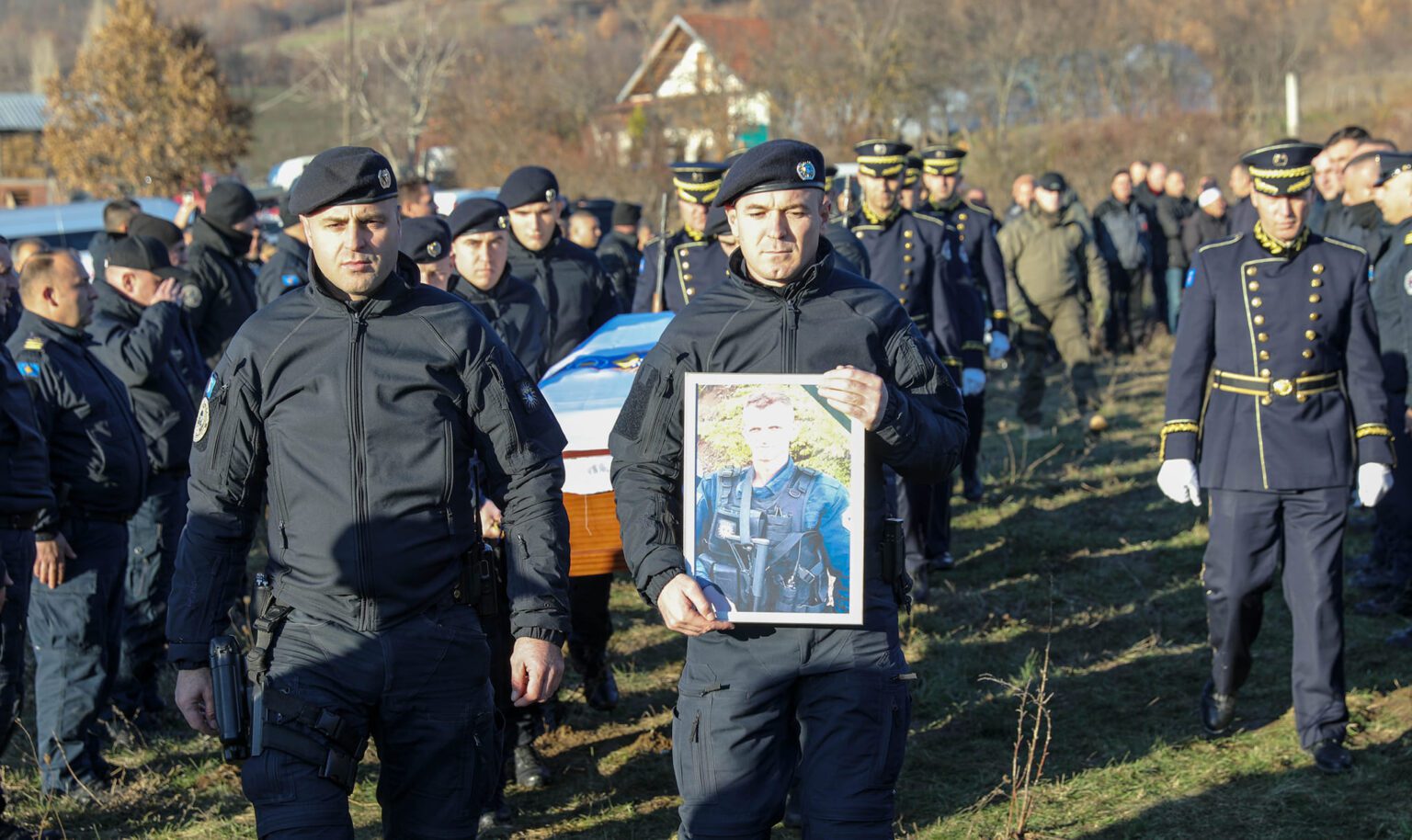 I jepet lamtumira e fundit policit që vdiq në Jarinje