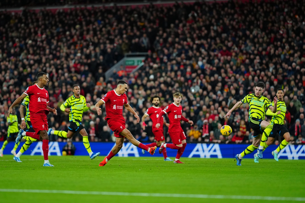 Nuk ka fitues në “Anfield”, Liverpool barazon me Arsenalin