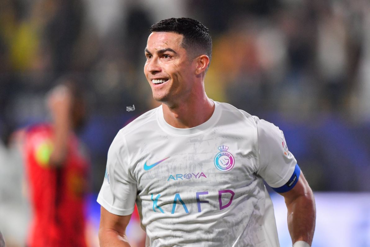 Ronaldo shënon dhe asiston në ndeshjen e tij historike (VIDEO)
