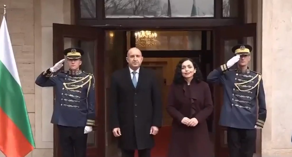 Osmani me ceremoni shtetërore pret homologun bullgar