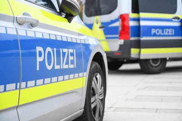Policia gjermane kap në flagrancë hajnin shqiptar, arratiset shoku i tij