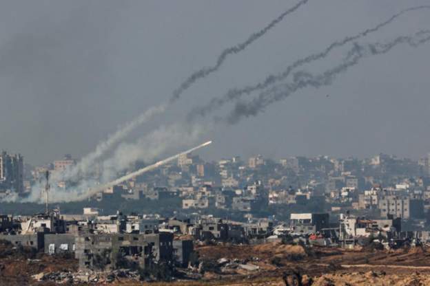 Raketa dhe sulme ajrore pas përfundimit të armëpushimit mes Izraelit dhe Gazës (FOTO)