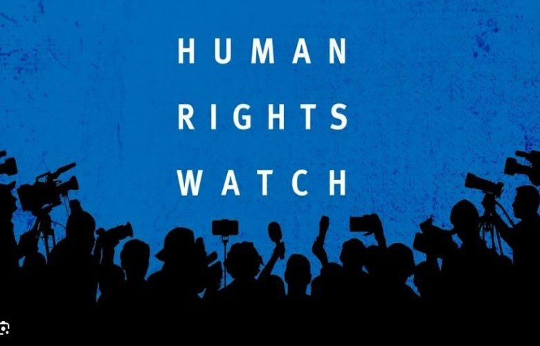 HRW: Gazetarët në Kosovë në shënjestër të sulmeve fizike e kërcënimeve