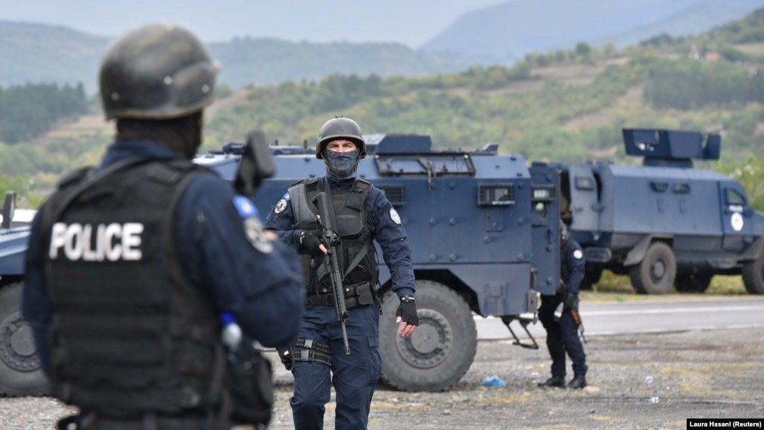 Policia e Kosovës arreston disa serb për kalim ilegal të kufirit, njëri nga ta pjesëtar i xhandarmërisë serbe