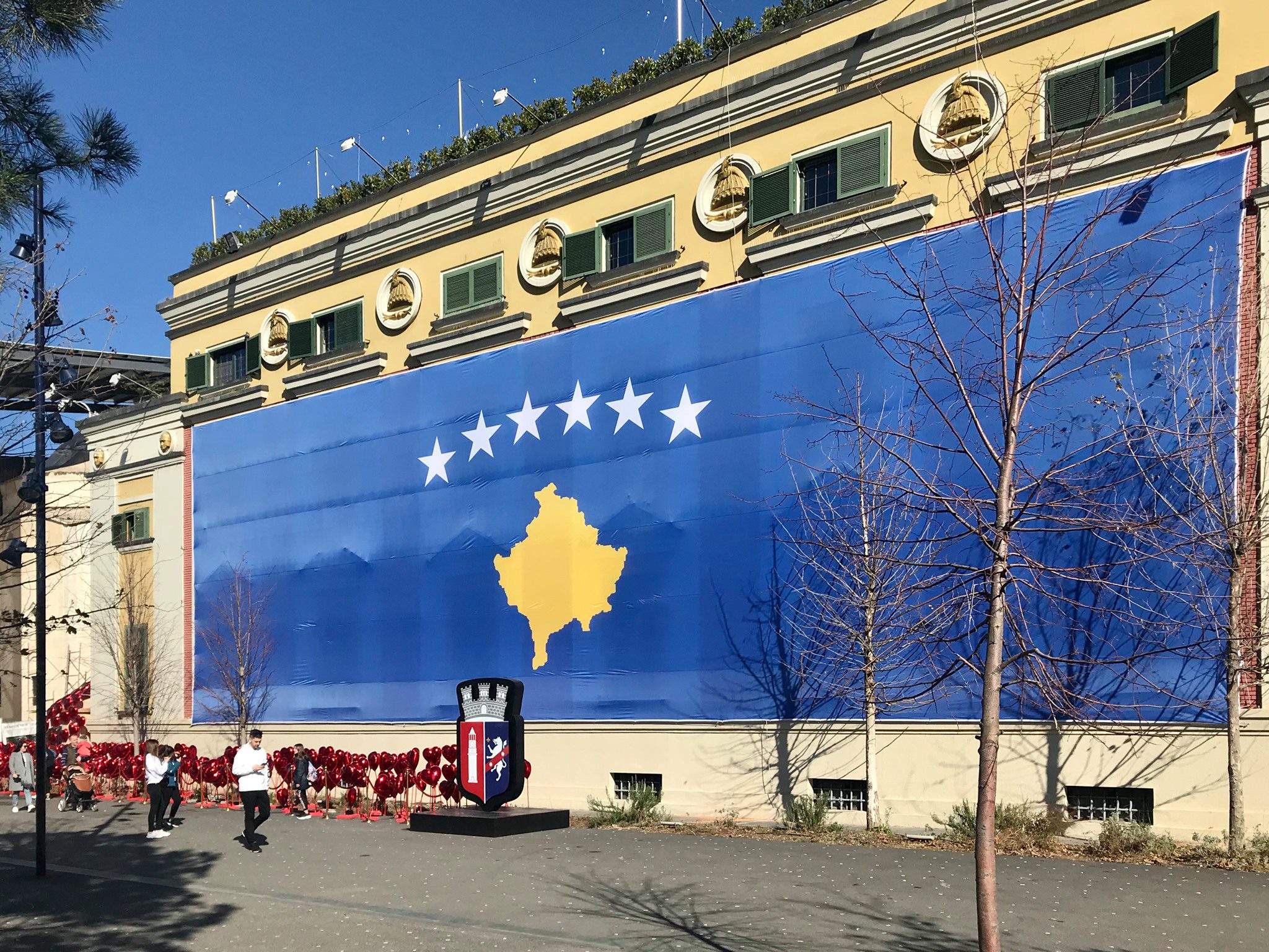 A festohet në Shqipëri 17 shkurti sikur në Kosovë?