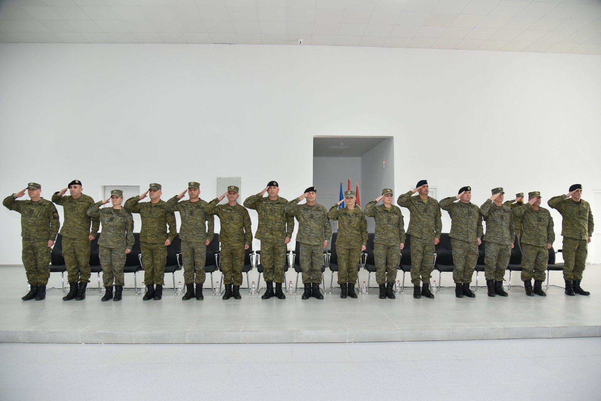 Diplomon gjenerata e Parë e Kursit të Rreshter Majorëve të FSK-së